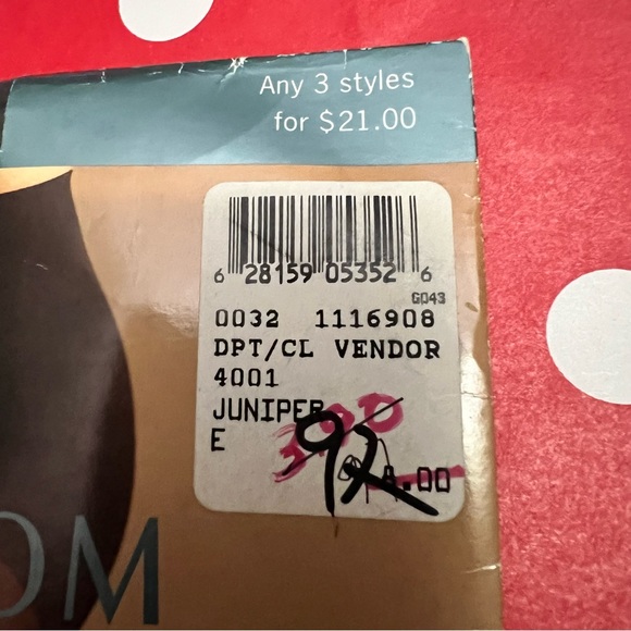 Vintage Nordstrom Opaque control top pantyhose - Picture 5 of 6